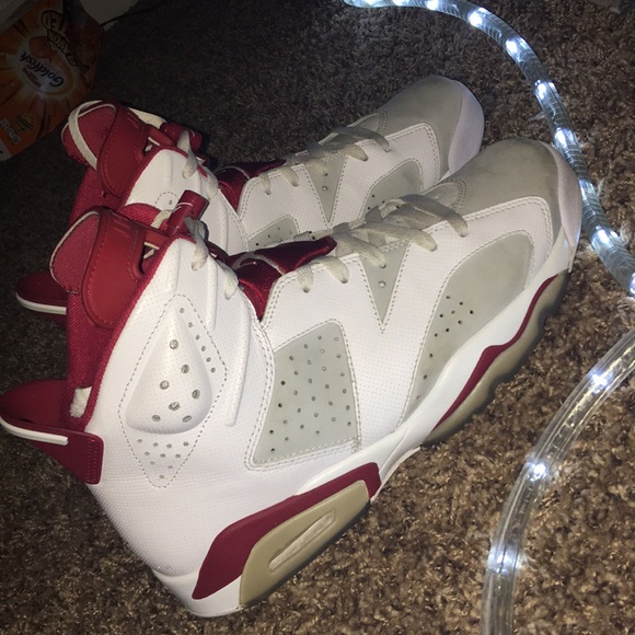 Retros Jordan’s - Picture 5 of 5